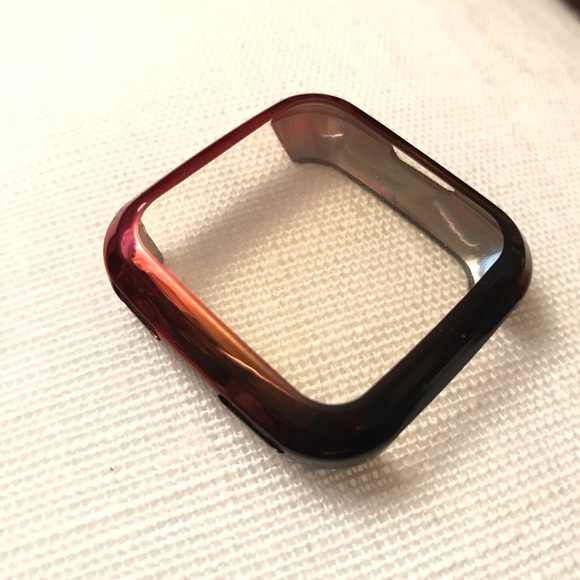 FitBit Versa Screen Protectors - Picture 5 of 8